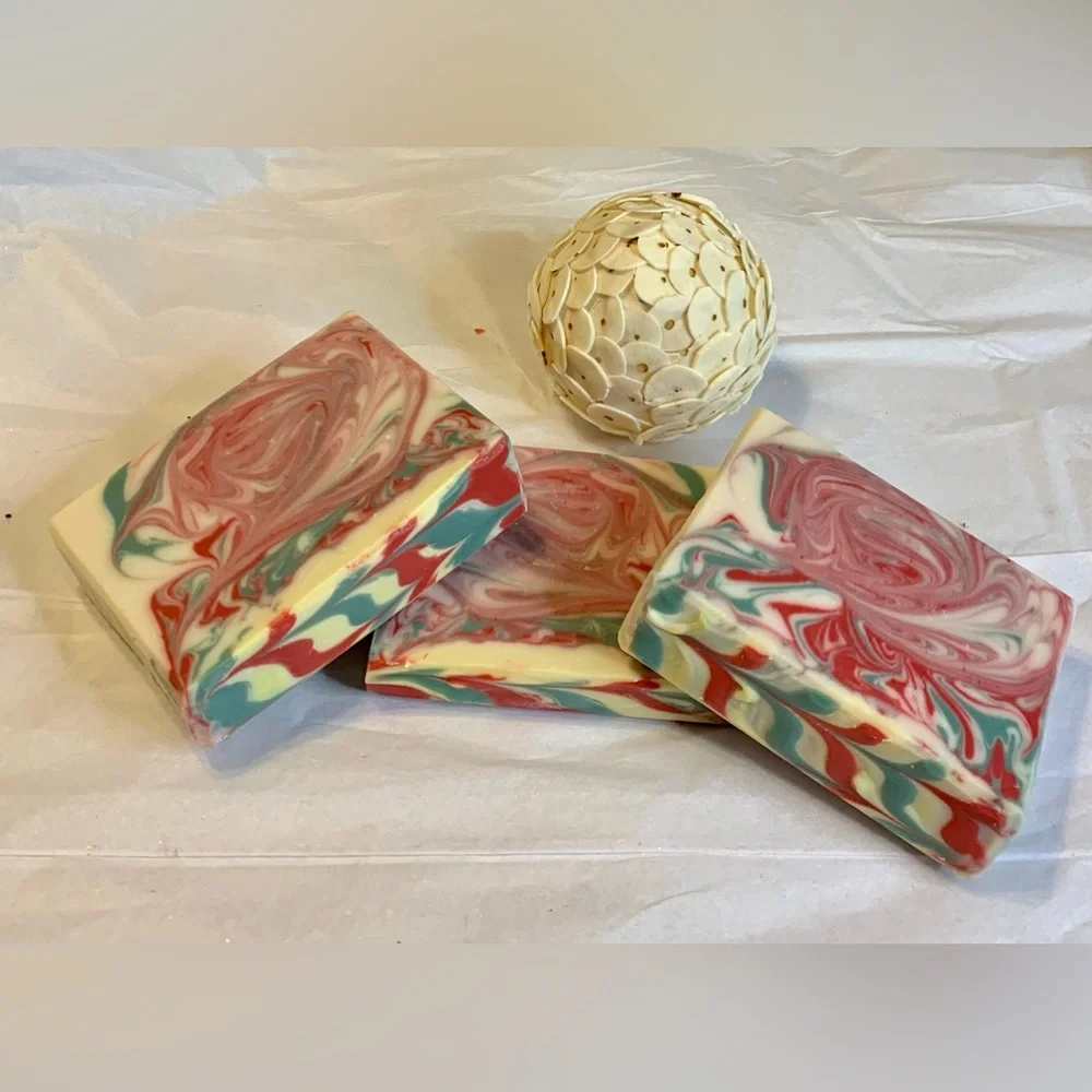 Hand Crafted Artisan Soap with Sweet Peppermint Scent for The Holidays - Picture 5 of 11